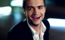 Catalin Josan si aventura sa dintr-un club de noapte! Ce l-a inspirat sa scrie noua melodie - VIDEO Catalin Josan si aventura sa dintr-un club de noapte! Ce l-a inspirat sa scrie noua melodie - VIDEO