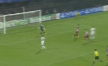 Minunea nu s-a produs. CFR Cluj a pierdut cu 1 la 2 meciul cu Manchester United Minunea nu s-a produs. CFR Cluj a pierdut cu 1 la 2 meciul cu Manchester United