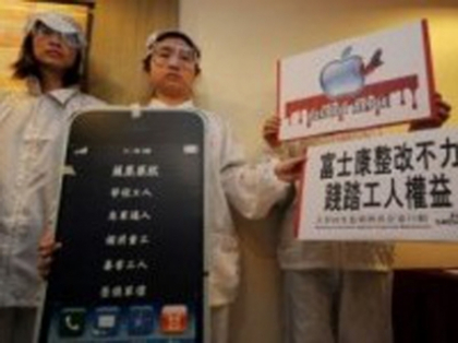 Productia iPhone 5 a fost oprita. Angajatii fabricii Apple sunt in greva