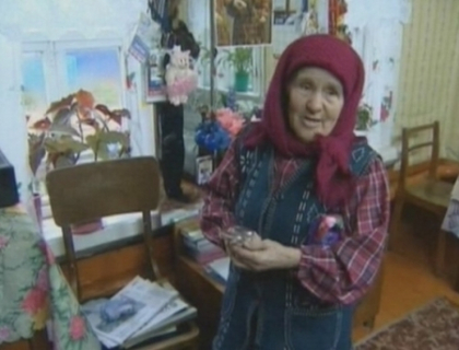 O batranica din Buranovskie Babuski si-a implinit un vis: "L-am cautat si l-am gasit" O batranica din Buranovskie Babuski si-a implinit un vis: "L-am cautat si l-am gasit"