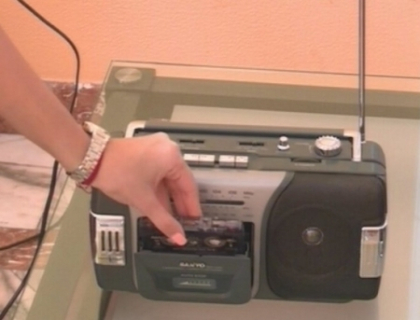 Mai tii minte casetele audio? In curand vor deveni istorie. Obiectele date uitarii, de care copiii nu vor mai sti
