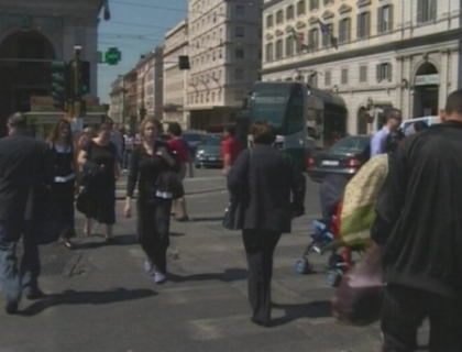 Cati bani primesc ambasadorii moldoveni in strainatate si cine are cel mai mare spor la salariu