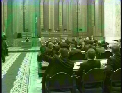Dur criticat de opozitie, bugetul de stat pentru 2013 a fost votat de Parlament: "E antisocial" Dur criticat de opozitie, bugetul de stat pentru 2013 a fost votat de Parlament: "E antisocial"