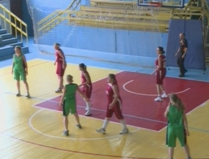 Campioana la baschet feminin a debutat cu dreptul in noul sezon. Femina le-a invins pe fetele de la USM Campioana la baschet feminin a debutat cu dreptul in noul sezon. Femina le-a invins pe fetele de la USM