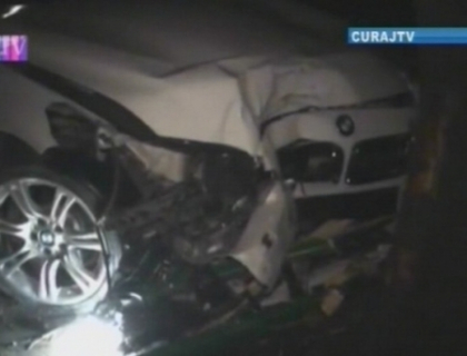 Un sofer beat crita si-a facut zob BMW-ul decapotabil! A incercat sa fuga de la un alt accident