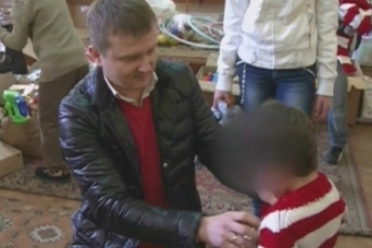 Micutii din Cornesti s-au ales cu daruri din partea unui orfelinat din Chisinau! Ce au primit