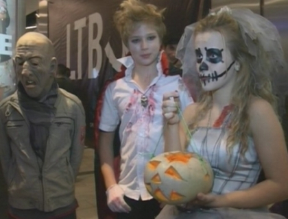 Halloween cu mamaliga si... sange! Cum a fost marcata la Chisinau cea mai "infricosatoare" sarbatoare