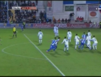 Real Madrid s-a distrat in Cupa Spaniei! Galacticii au umilit cu 4 la 1 o echipa din liga a treia