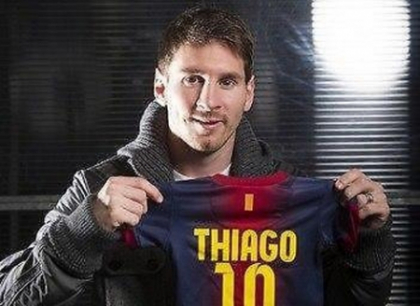Lionel Messi a devenit TATA! Fanii Barcelonei canta in fata spitalului: Micutul are un viitor imens Lionel Messi a devenit TATA! Fanii Barcelonei canta in fata spitalului: Micutul are un viitor imens