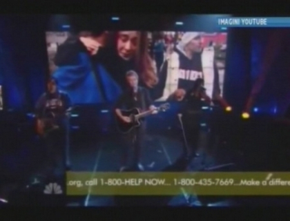 Christina Aguilera, Sting si Bon Jovi au cantat pentru victimele uraganului Sandy. Ce suma au adunat Christina Aguilera, Sting si Bon Jovi au cantat pentru victimele uraganului Sandy. Ce suma au adunat
