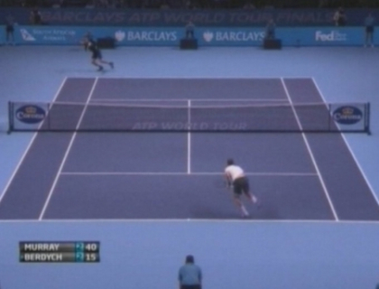Spectacol in lumea tenisului! Novak Djokovic l-a batut pe finalistul de anul trecut Jo-Wilfried Tsonga Spectacol in lumea tenisului! Novak Djokovic l-a batut pe finalistul de anul trecut Jo-Wilfried Tsonga