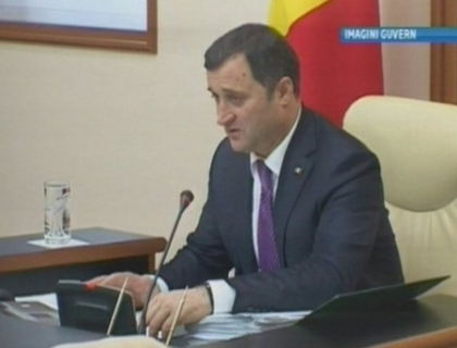 Singur, atat de singur. Filat catre ministri: Stiu ce inseamna asta. Nu este deloc placut Singur, atat de singur. Filat catre ministri: Stiu ce inseamna asta. Nu este deloc placut