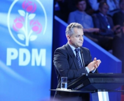 Petrenco: Plahotniuc este supravegheat de interpolul din Italia. Reactia democratului