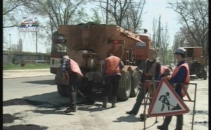 Autoritatile promit: Dupa alegeri va incepe reparatia drumurilor in Chisinau Autoritatile promit: Dupa alegeri va incepe reparatia drumurilor in Chisinau