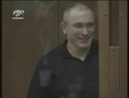 Sentinta lui Mihail Khodorkovski, redusa cu un an Sentinta lui Mihail Khodorkovski, redusa cu un an