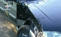 O masina a politiei, implicata intr-un accident rutier O masina a politiei, implicata intr-un accident rutier