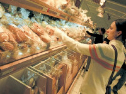 Reuters: scumpirea alimentelor ameninta revenirea economiei mondiale