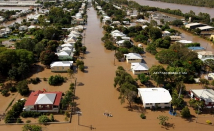 Australia, sub ape. Inundatii catastrofale in Quuensland. Cel putin 3 morti Australia, sub ape. Inundatii catastrofale in Quuensland. Cel putin 3 morti