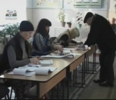 Baltiul voteaza! Cei mai matinali au fost pensionarii Baltiul voteaza! Cei mai matinali au fost pensionarii