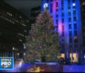 Feerie la New York! S-au aprins luminile de Craciun la Rockefeller Center