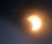 Prima eclipsa partiala din 2011 Prima eclipsa partiala din 2011