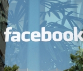 Exclus de pe Facebook pentru ca a postat un nud Exclus de pe Facebook pentru ca a postat un nud