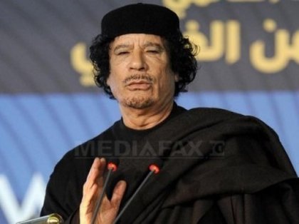 Gaddafi si-a facut operatii estetice pentru a intineri Gaddafi si-a facut operatii estetice pentru a intineri