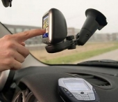 Au urmat cu sfintenie GPS-ul: Cuplu internat dupa ce a intrat cu masina intr-o biserica Au urmat cu sfintenie GPS-ul: Cuplu internat dupa ce a intrat cu masina intr-o biserica