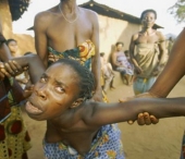Mai rau ca-n Evul Mediu - 45 de preoti voodoo au fost linsati in plina strada, in Haiti Mai rau ca-n Evul Mediu - 45 de preoti voodoo au fost linsati in plina strada, in Haiti