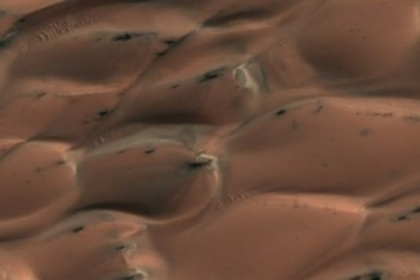 Avalansa pe Marte. Marea de nisip se misca exact ca pe Terra