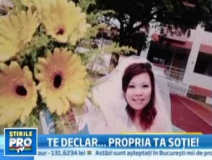 Decizie radicala. Satula de barbati, o femeie s-a maritat cu ea insasi