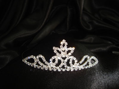 Miss travesty! N-ai zice ca sunt barbati!