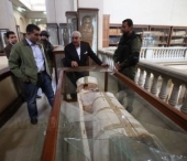 Obiecte de mare valoare, inclusiv o statuie a lui Tutankhamon, furate de la Muzeul egiptean Obiecte de mare valoare, inclusiv o statuie a lui Tutankhamon, furate de la Muzeul egiptean