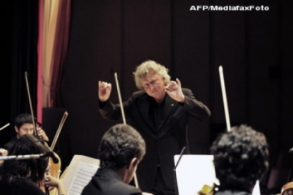 Ecologia suna bine. Un compozitor din Paraguay are o orchestra cu instrumente construite din gunoaie Ecologia suna bine. Un compozitor din Paraguay are o orchestra cu instrumente construite din gunoaie