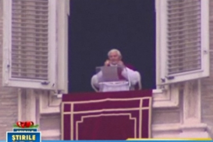 Papa le-a transmis credinciosilor traditionala binecuvantare de Anul Nou Papa le-a transmis credinciosilor traditionala binecuvantare de Anul Nou