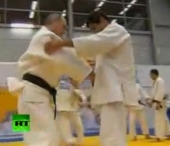 Vladimir Putin, antrenament cu campioni rusi la judo