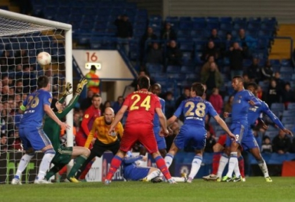 STEAUA a ratat calificarea in sferturile de finala ale Europa League dupa 1-3 cu CHELSEA STEAUA a ratat calificarea in sferturile de finala ale Europa League dupa 1-3 cu CHELSEA