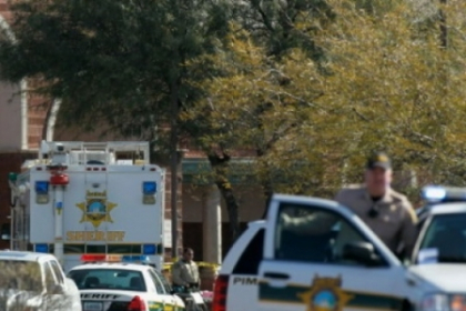 Autorul atacului din Arizona, pus oficial sub acuzare Autorul atacului din Arizona, pus oficial sub acuzare