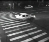 Femeie spulberata pe trecere in Bucuresti de un taximetrist inconstient!