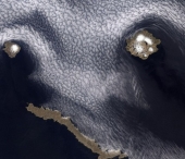 Fata necunoscuta a Terrei, surprinsa in ipostaze incredibile de NASA Fata necunoscuta a Terrei, surprinsa in ipostaze incredibile de NASA