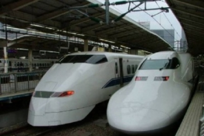 Vezi cum arata cel mai rapid tren din lume. Poate atinge si 500 km/h Vezi cum arata cel mai rapid tren din lume. Poate atinge si 500 km/h