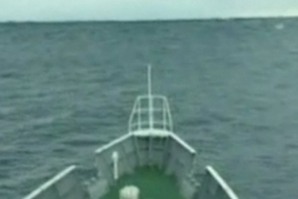 TULBURATOR!!! Cum s-a vazut tsunamiul ucigas filmat de pe mare! TULBURATOR!!! Cum s-a vazut tsunamiul ucigas filmat de pe mare!