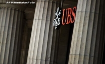 Au pierdut 2.3 miliarde de dolari si acum isi pierd si liderul. Inca o lovitura pentru gigantul UBS