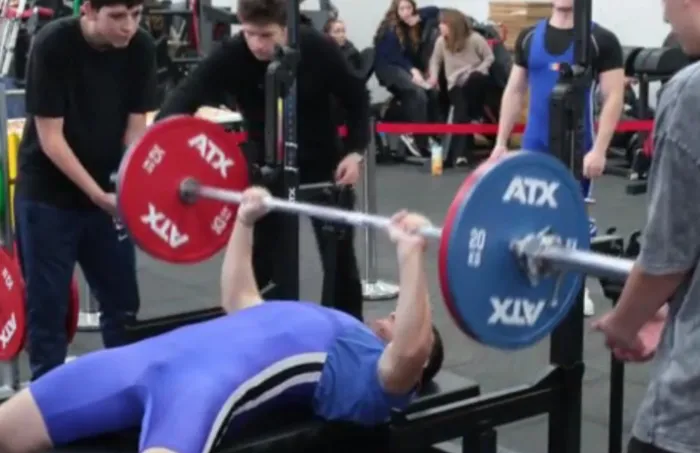 Cei mai puternici oameni din țară și-au măsurat forțele la o nouă ediție a Campionatului Național de powerlifting - VIDEO