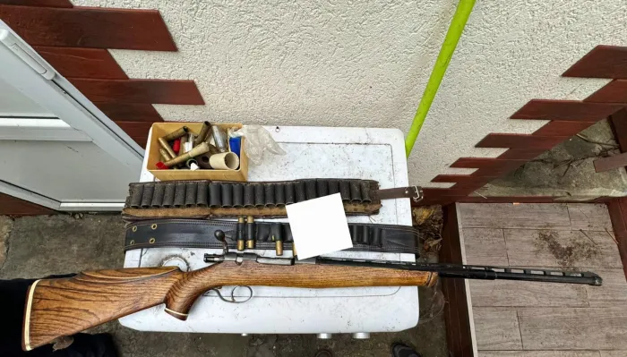 Un bărbat, învinuit de falsificarea actelor - reținut și plasat în arest. Ce spun polițiștii