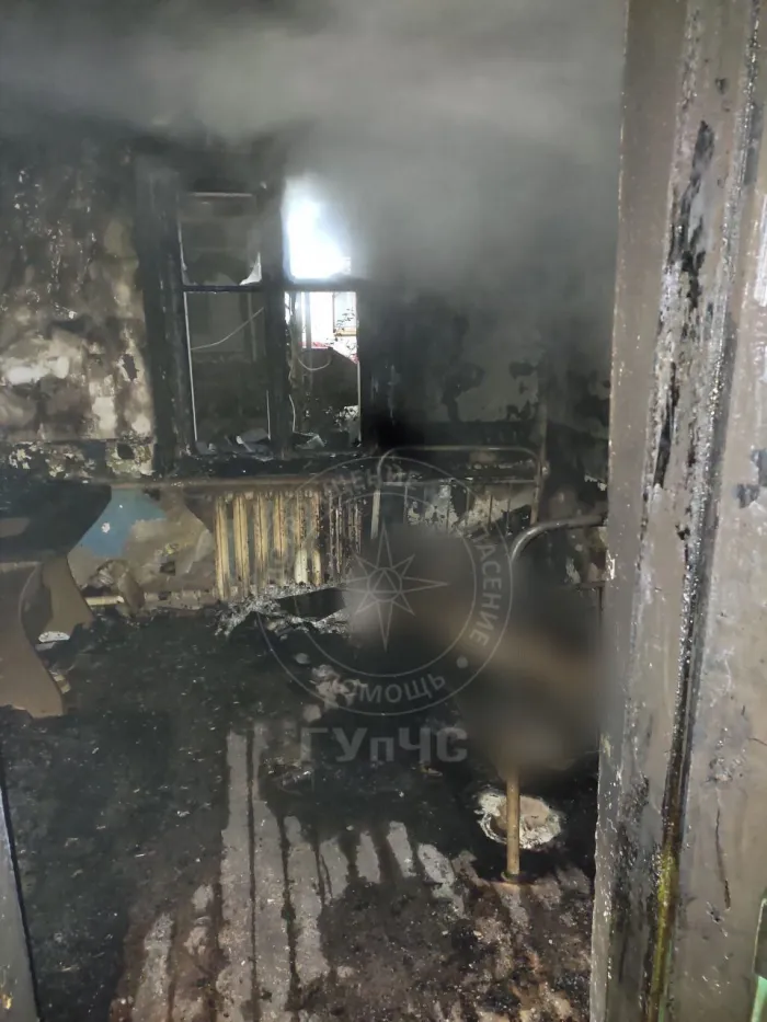 Tragedie în stânga Nistrului. O femeie a murit, după ce casa în care locuia a ars în totalitate - FOTO