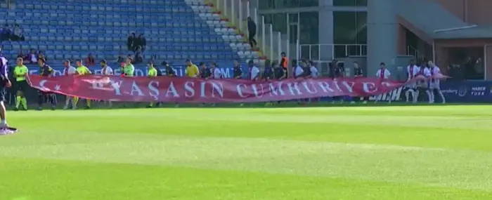 Haos în Turcia în dosarul pariurilor ilegale. 29 de persoane au fost arestate, inclusiv 14 jucători și fostul vicepreședinte al echipei Galatasaray - VIDEO