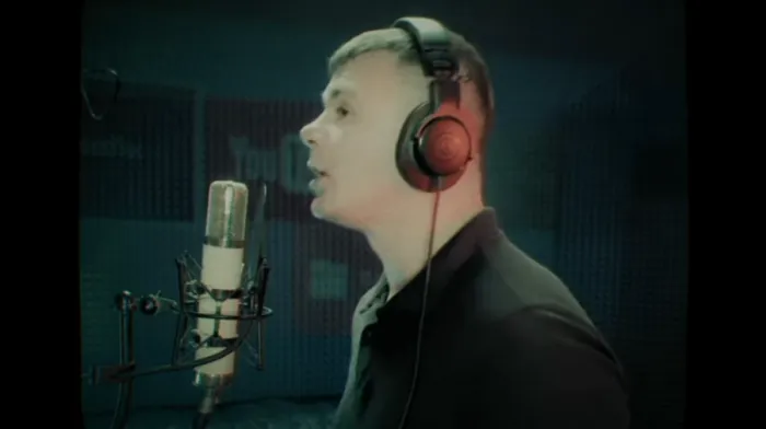 Bărbatul care a jefuit aproape jumătate de milion de lei de la două membre ale partidului Șor este rapperul Banarus. Ce mesaj a transmis după condamnarea sa – VIDEO