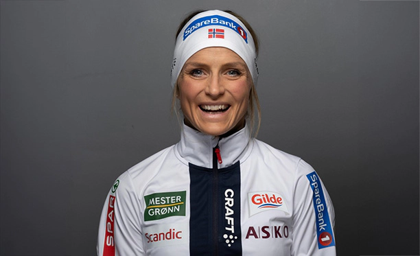 Nu a renunțat la exercițiile din sala de forță nici măcar... în a noua lună de sarcină - VIDEO