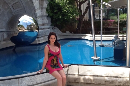 Mariana Sura, sexy la Monaco! Cum se odihneste interpreta in sudul Frantei - FOTO Mariana Sura, sexy la Monaco! Cum se odihneste interpreta in sudul Frantei - FOTO